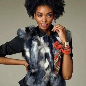 CAbi Faux Fur Vest in Black, White, Gray, and Blue Medium. BB8